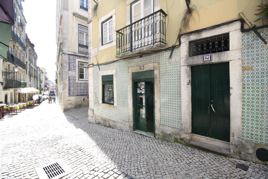 Ferienwohnung Bairro Alto In A Polaroid - Party In Lissabon Exterior foto